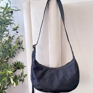 Small black baggu bag